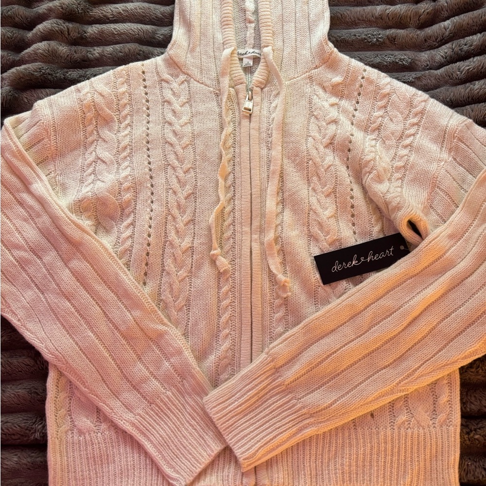 Derek Heart Women's Cream Cable Knit Sweater